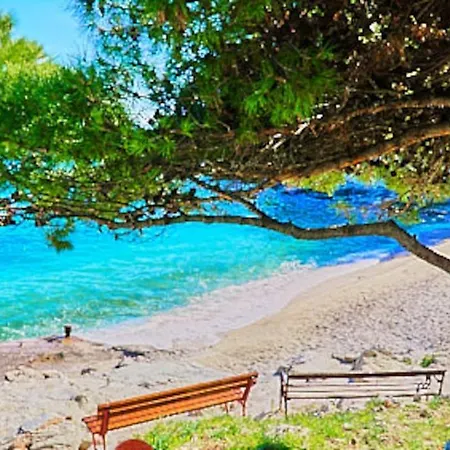 Seaview Apt, Communal Swimming Pool, 250m To Beach, Parking, 4km To Old Town トロギール