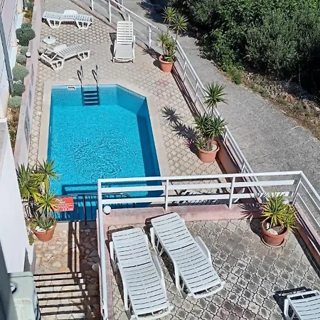 Seaview Apt, Communal Swimming Pool, 250m To Beach, Parking, 4km To Old Town アパート トロギール